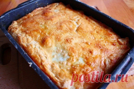 Пирог с сыром и луком