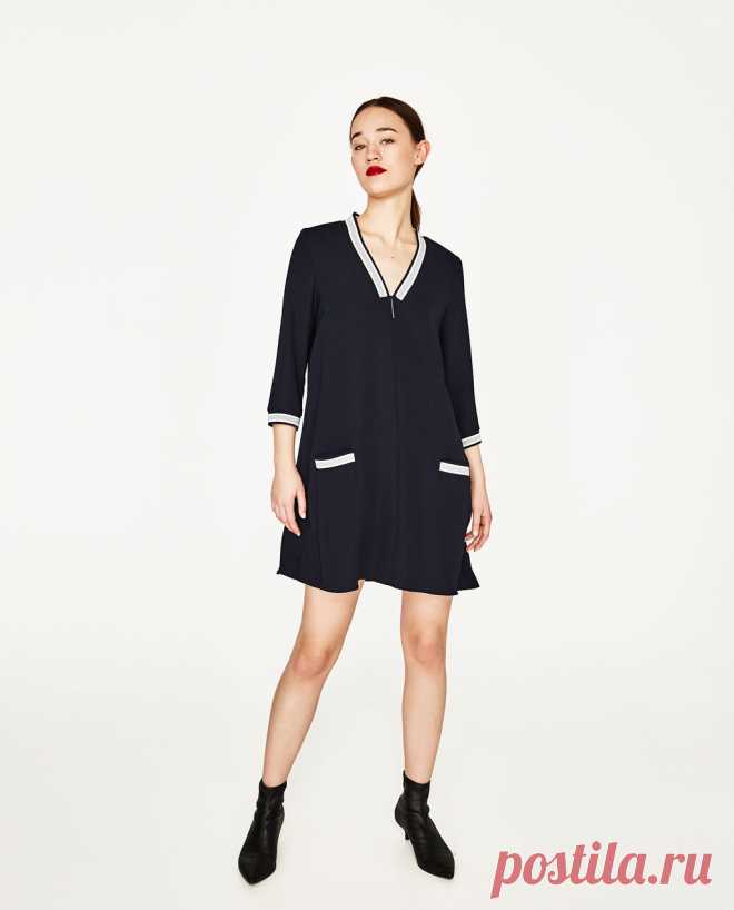 ПЛАТЬЕ С V - ОБРАЗНЫМ ВЫРЕЗОМ-ПЛАТЬЯ-ЖЕНЩИНЫ | ZARA Российская Федерация