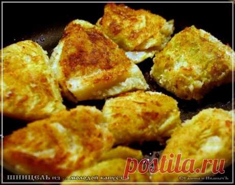 Шницель из капусты с ореховым соусом – кулинарный рецепт