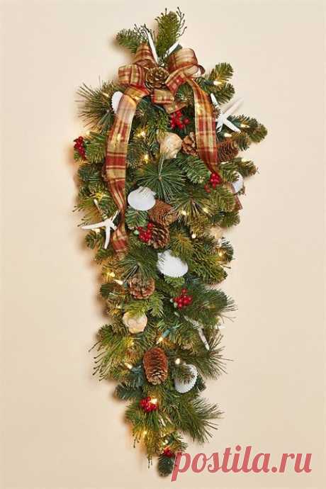32&quot;L x 14&quot;W Holiday Swag with 35-LED Lights, Shells, Berries and Finger Starfish
