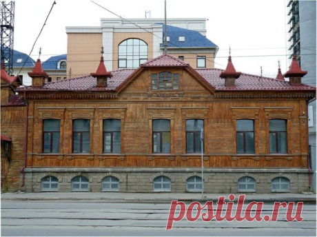 Знаете ли вы историю этого невзрачного деревянного дома в центре Челябинска? | Интересный контент в группе Исторические Путешествия: Усадьбы и Архитектура в ОК (Одноклассники)
