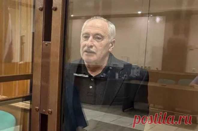 Верховный суд отменил решение по делу о госизмене физика Голубкина. Ученый будет оставаться под стражей.