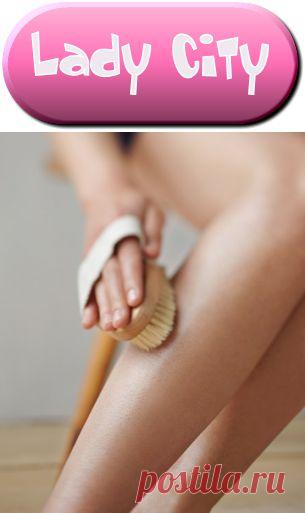 АНТИЦЕЛЛЮЛИТНЫЙ МАССАЖ СУХОЙ ЩЕТКОЙ