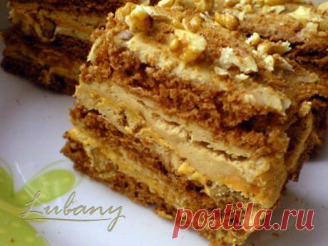 Моя кухонька - Пляцок с безе и кофейным кремом