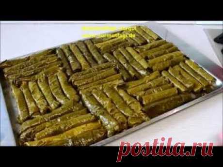 ЛОЗОВИ САРМИ ВЪРХУ МЕСО