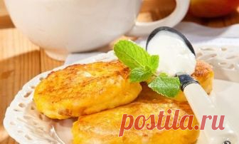 Творожники (сырники) с яблоком и морковью. Рецепт