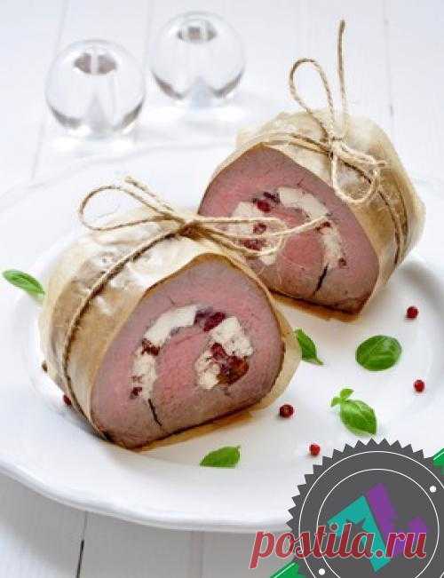 Запеченное мясо с брынзой и вялеными томатами| Кулинарный рецепт