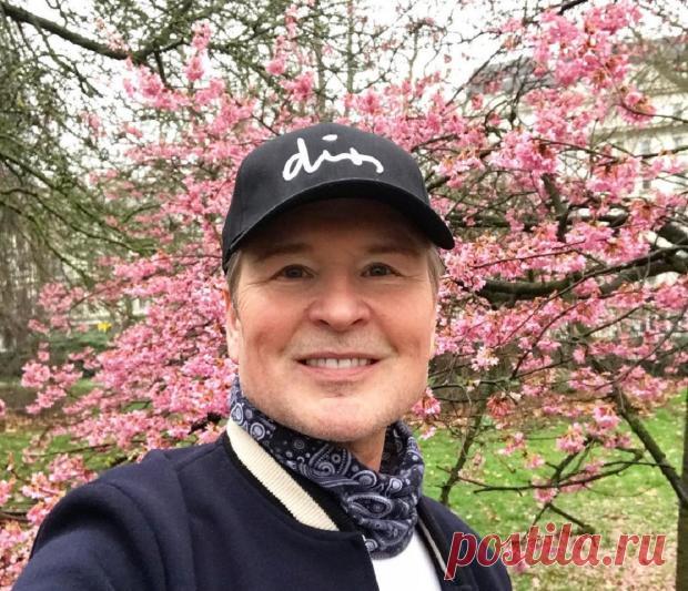 Александр Малинин в военной форме: певец показал архивное фото армейских лет