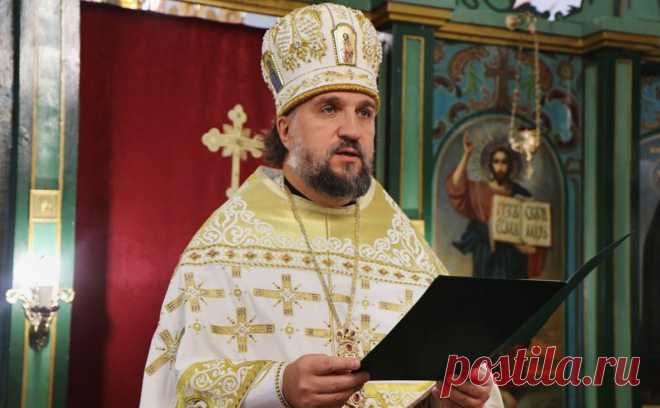 Синод РПЦ назначил в Иерусалим высланного из Болгарии священника. Настоятеля подворья РПЦ в Софии архимандрита Вассиана (Змеева), которого выслали из страны болгарские власти, назначили начальником Русской духовной миссии в Иерусалиме, говорится в журналах заседания Священного синода РПЦ, опубликованных на сайте церкви.