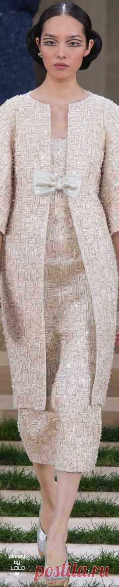 (89) Spring 2016 Couture featuring Highlights from Chanel