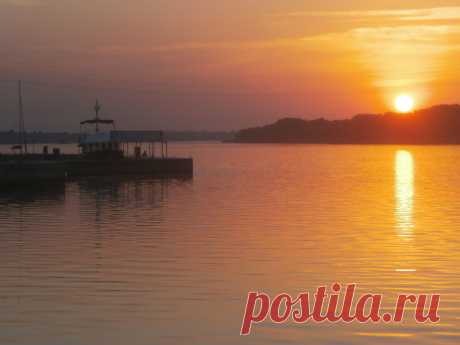 Осень!Закат на Днепре! 20.09.2015г