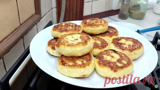 Сырники с сюрпризом! — самый вкусный и беспроигрышный вариант сырников — с шоколадом, фруктами и ягодами - Будет вкусно - Социальная сеть 