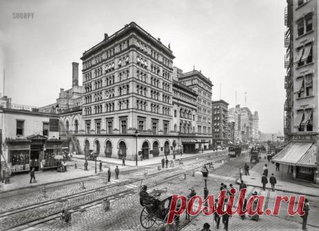 Sousa Next Sunday: 1900 Fall 1900. New York City. "Metropolitan Opera House, Broadway and 39th Street." 8x10 inch dry plate glass negative, Detroit Photographic Company.