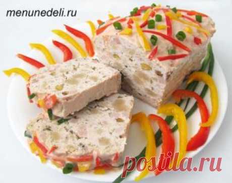 Паштет из курицы с фисташками Несмотря на простоту приготовления, паштет из курицы с фисташками достоин центрального места на праздничном столе. Его можно подавать в качестве самостоятельного