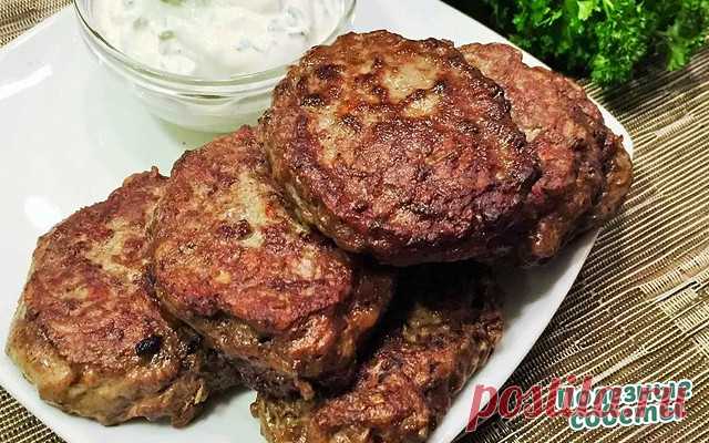 9 рецептов из печени
1. Печень по-царски
2. Печень по-строгановски
3. Куриная печень, жаренная с грибами и гречкой
4. Печень с картофелем, запеченные в горшочке
5. Торт из печени
6. Печеночные котлеты 