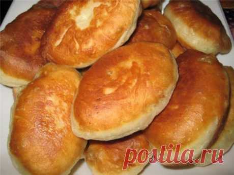 Быстрые, пышные и вкусные пирожки на кефире