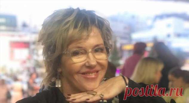 «А это от коронавируса или от чего?»: Ирина Розанова удивила необычным нарядом для поездки . Милая Я