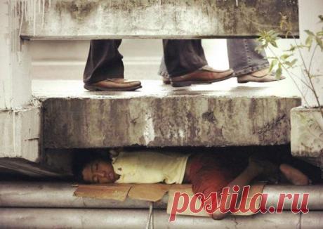 ♥…Кому-mо айфон и δенm∫lน, а кому-mо еgу น Маму... ♥