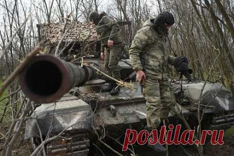 Опубликована карта боевых действий на Украине. Минобороны России во время ежедневного брифинга показало карту боевых действий на Украине на пятницу, 3 марта. Видео опубликовано в официальном Telegram-канале военного ведомства. На карте отражены основные события, произошедшие в зоне проведения специальной военной операции (СВО) за последние сутки.