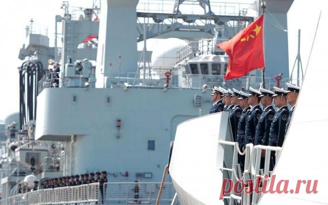 Вооруженные силы КНР приведены в боевую готовность после прохода крейсеров США по Тайваньскому проливу.
28 августа
За несколько часов до этого 2 американских военных корабля зашли в Тайваньский пролив.

Подобные маневры проводятся впервые со времени визита спикера Палаты представителей Конгресса США Нэнси Пелоси в Тайбэй, который вызвал обострение в отношениях Вашингтона и Пекина.