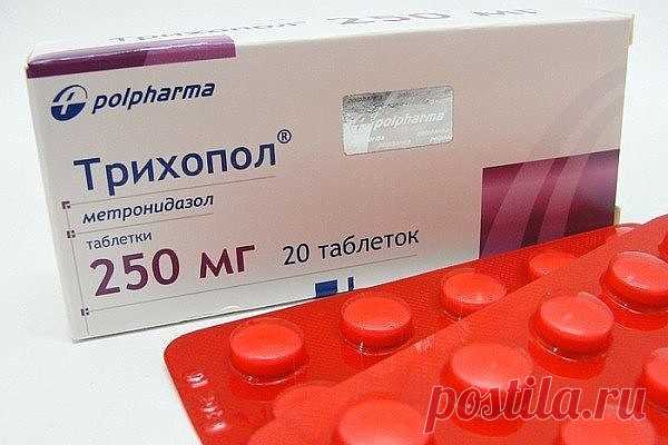 Хотите помидор - купите...трихопол!

Все знают, каким бичом для томатных грядок является фитофтора.

Как утверждают многие овощеводы-любители, обработка аптечным трихополом помидоров несколько раз за сезон полностью избавляет ваши плантации от фитофтороза и освобождает вас от многочисленных обработок культуры ядохимикатами.

Раствором 20 таблеток на 10 л воды проводите опрыскивания примерно раз в 10 дней. Если же прошел дождь, то на следующий день обязательно опрыскайте ра...