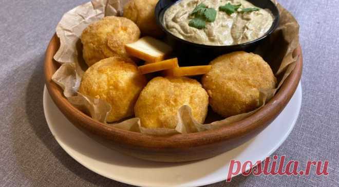 Эларджи — сырные шарики с ореховым соусом баже - DYNASTYOFCHEFS.RU