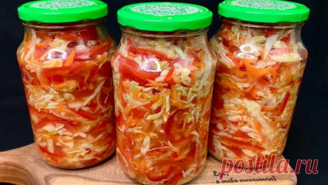 Овощной салат с капустой и помидорами 