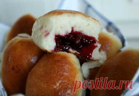 ПИРОЖКИ С БРУСНИКОЙ