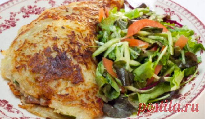 Необычный большой драник с начинкой - вкусное блюдо на обед или ужин