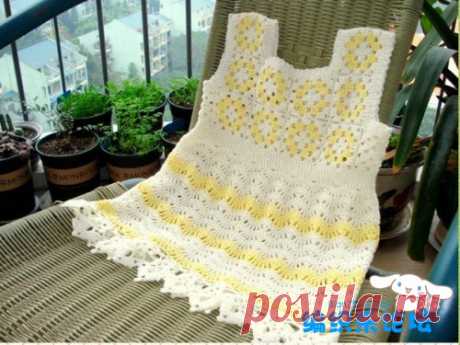 Сарафан для малышки крючком.