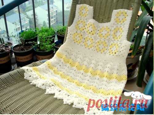 Сарафан для малышки крючком.