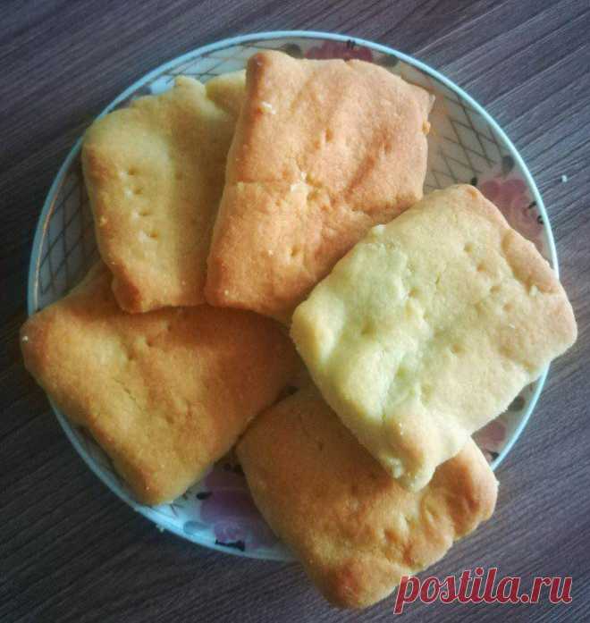 Шотландское печенье шортбред стало для меня кулинарным открытием. Не думала, что всего из трех ингредиентов можно испечь замечательное лакомство, которое обожают и дети, и взрослые. Но попробовала приготовить...