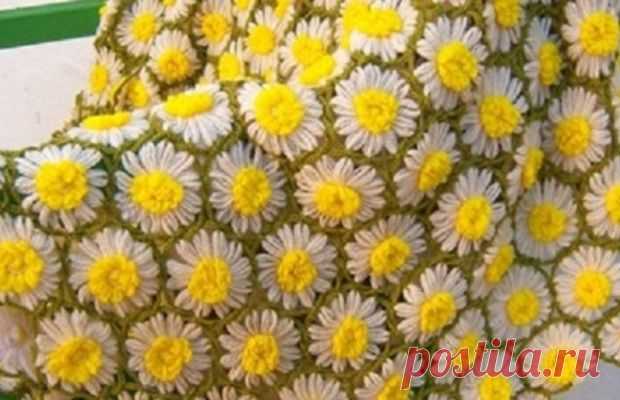 Пошаговое вязание крючком пледа «Ромашковое поле»