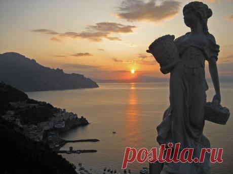 Panoramio - Photo of Sunrise at Le Palme