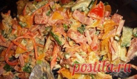 Необыкновенно вкусный салат «Обжорка» 


Объедение!









Ингредиенты: 
консервированная фасоль — 1 банка (не в томате),помидоры — 2 штуки,петрушка — 50 гр.,копченая колбаса — 50 гр.,сыр — 50 гр.,майонез — 2 ст.л.
Приготовление:
Пореза…