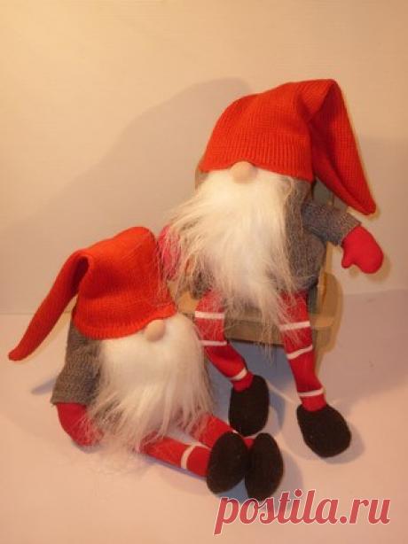 Новогодние гномики :)

#выкройка_ВИ #гном_ВИ