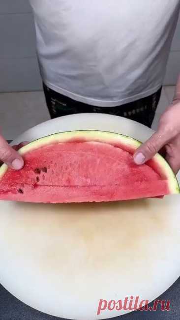 Welcome to Fruit Carving Art!Join me on a journey of creativity and culinary art as I transform ordinary fruits and vegetables into stunning works of art. Fr...