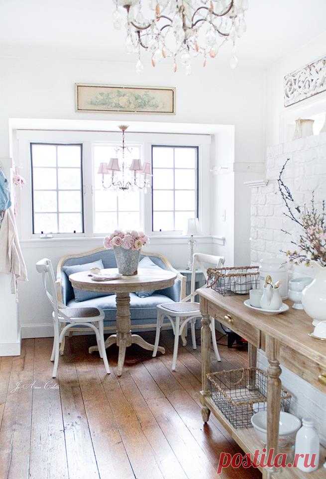 (1) Birdies Antiques - Home