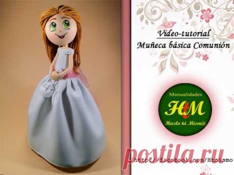 Muñeca básica de Comunión en goma eva