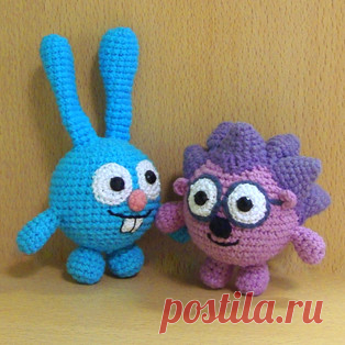 Крош и Ёжик амигуруми. Схемы и описания для вязания игрушек крючком! Бесплатный мастер-класс от Наталии Лобзовой по вязанию Кроша и Ёжика - персонажей из популярного мультфильма "Смешарики". Размер вязаной крю…
