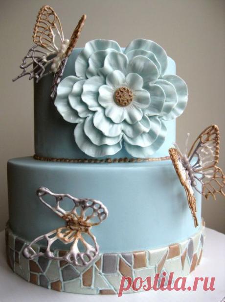 Сердце крыльями бабочка тронула ...Сердце в ответ вздрогнуло…