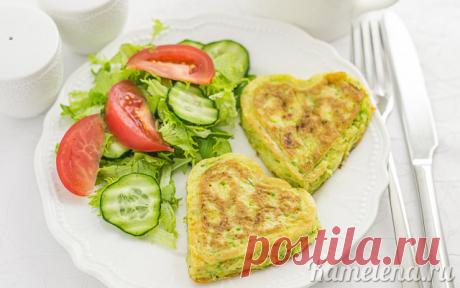 Кабачковые оладьи с сыром и беконом