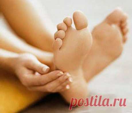 Как сделать грубые пятки бархатными за 4 дня| Хитрости Жизни