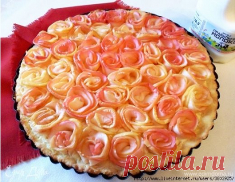 Яблочный пирог «Розовые розы» - очень вкусно и очень красиво