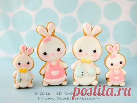 Learn how to decorate Easter Bunny cookies