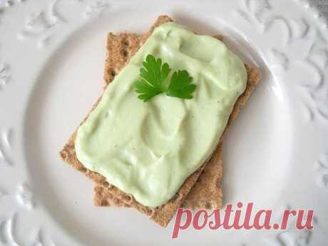 5 вкусных паст для правильных бутербродов
