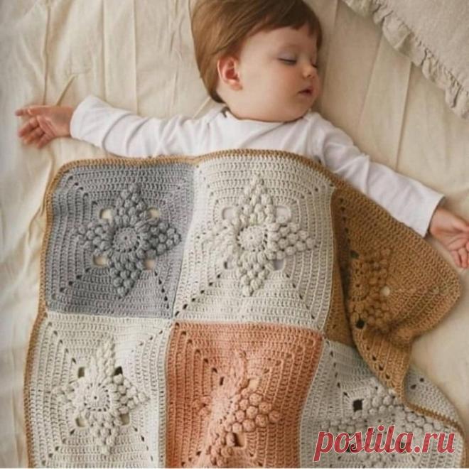 Вяжем уютный плед Вяжем уютный пледПод ним так и хочется спрятаться от осеннего ненастья.