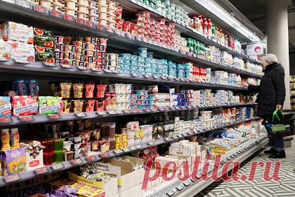 Врач предупредил об опасности творожных сырков и раскрыл секреты их выбора. В программе «О самом главном» на канале «Россия 1» врачи Сергей Агапкин и Михаил Гинзбург раскрыли секреты выбора глазированных творожных сырков в магазине, а также предупредили россиян о том, что некоторые из них могут быть опасны для здоровья. Есть три параметра, на которые следует обращать внимание при выборе сырка.