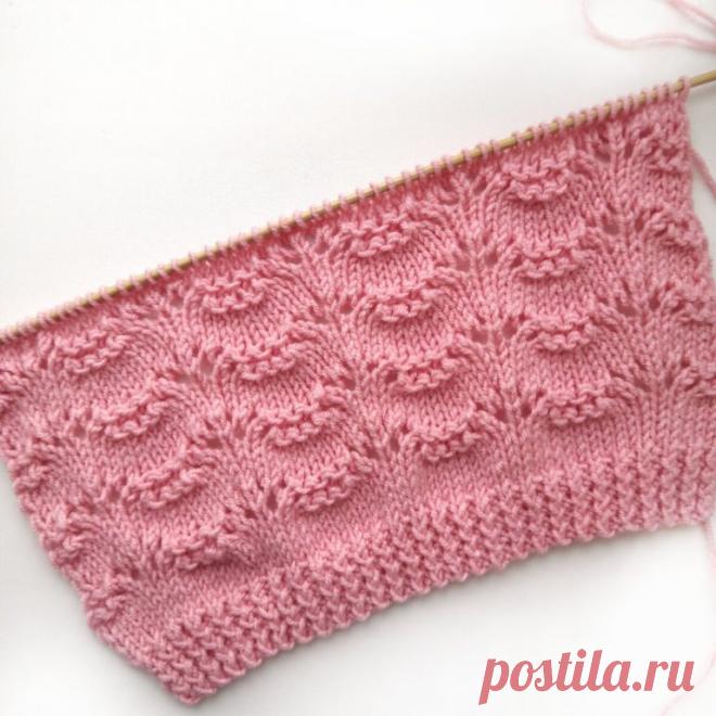 Очень простой ажурный узор (Вязание спицами) Сегодня Вашему вниманию я хочу предложить очень простой и красивый ажурный узор спицами. Узор вяжется очень просто, справится любой желающий, в том числе начинающая вязальщица. На первый взгляд узо…