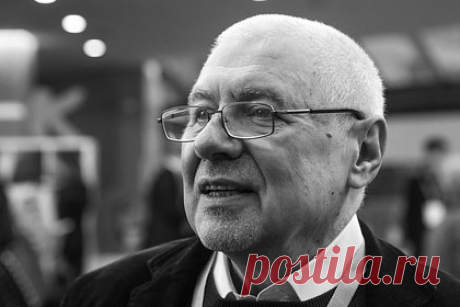 Умер политолог Глеб Павловский. На 72-м году жизни скончался политолог Глеб Павловский. Об этом сообщают «Ведомости» со ссылкой на друга Павловского. Причина смерти политолога и журналиста не раскрывается. Глеб Павловский — советский диссидент, основатель «Фонда эффективной политики», занимавшийся политтехнологическими консультациями.